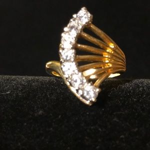 Cubic Zirconia Gold tone Ring